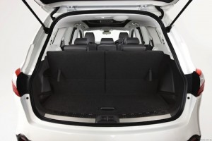 Nissan dualis cargo space #4